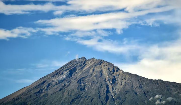 Mount-Meru